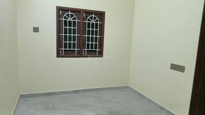 Bedroom Image of 900 Sq.ft 2 BHK Duplex for rent in Paravai Madurai for Rs. 7500