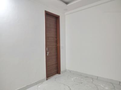 Bedroom Image of 900 Sq.ft 3 BHK Apartment / Flat for sale in Khanpur New Delhi for Rs. 6000000
