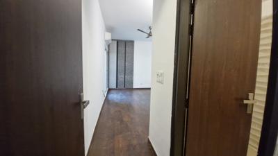 Bedroom Image of 1895 Sq.ft 3 BHK Apartment / Flat for rent in Golfgreen Elite Golf Green, Sector 79 Noida for Rs. 60000