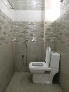 Common Bathroom Image of 600 Sq.ft 2 BHK Apartment / Flat for rent in Sinthan Nagar Bengaluru for Rs. 22000