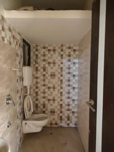 Common Bathroom Image of 630 Sq.ft 1 BHK Apartment / Flat for rent in Vihang Valley, Kasarvadavali Thane for Rs. 18000