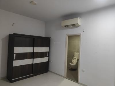 Bedroom Image of 4000 Sq.ft 3 BHK Apartment / Flat for rent in Sangath Posh, Chandkheda Ahmedabad for Rs. 45000