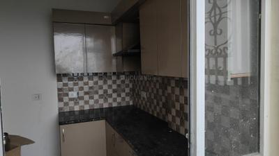 Kitchen Image of 1000 Sq.ft 2 BHK Apartment / Flat for rent in Mahagun Mantra I, Noida Extension Greater Noida for Rs. 18000