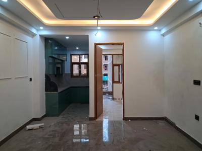 Living Room Image of 1450 Sq.ft 3 BHK Apartment / Flat for sale in Sector 73 Noida for Rs. 5800000