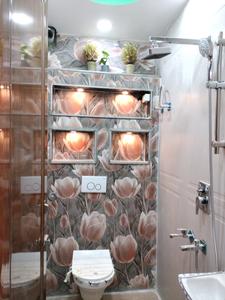Common Bathroom Image of 600 Sq.ft 2 BHK Builder Floor for sale in Deenpur New Delhi for Rs. 4300000