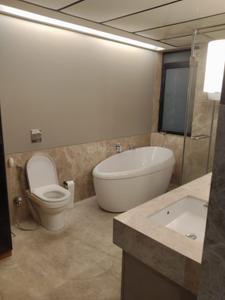 Bathroom Image of 1600 Sq.ft 3 BHK Apartment / Flat for sale in Oxy Beaumonde, Viman Nagar Pune for Rs. 25500000