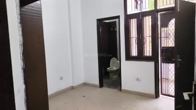 Bedroom Image of 850 Sq.ft 2 BHK Apartment / Flat for rent in Indirapuram Ghaziabad for Rs. 22000