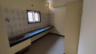 Kitchen Image of 600 Sq.ft 1 BHK Builder Floor for rent in Selvapuram North Coimbatore for Rs. 9000