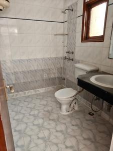 Bathroom Image of 1800 Sq.ft 3 BHK Apartment / Flat for sale in Aravali Hills, Sector 56 Gurgaon for Rs. 21000000