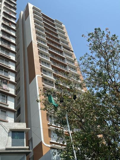 Dadar West Main Image 1