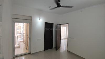 Bedroom Image of 1050 Sq.ft 2.5 BHK Apartment / Flat for sale in Amrapali Verona Heights, Noida Extension Greater Noida for Rs. 8800000
