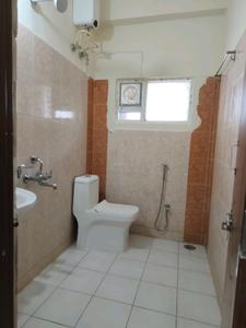 Common Bathroom Image of 655 Sq.ft 1 BHK Apartment / Flat for rent in Kondapur Hyderabad for Rs. 25500