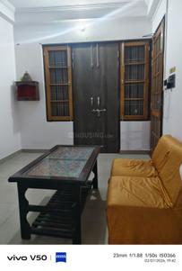 Bedroom Image of 2152 Sq.ft 2 BHK Builder Floor for rent in Gomti Nagar Lucknow for Rs. 22000