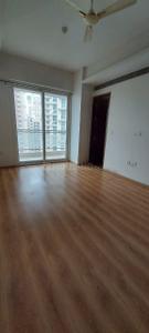 Bedroom Image of 2500 Sq.ft 3.5 BHK Apartment / Flat for sale in Mahagun Moderne, Sector 78 Noida for Rs. 42500000