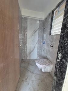 Bathroom Image of 720 Sq.ft 1 BHK Apartment / Flat for sale in Lakhani Courtyard, Panvel Navi Mumbai for Rs. 6200000