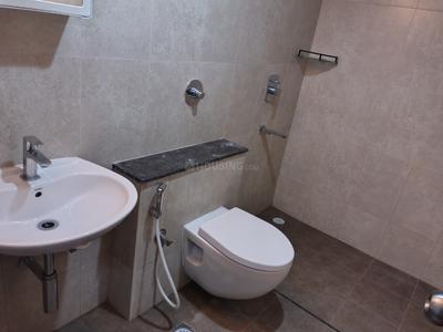 Engrace 2 Bathroom One 3