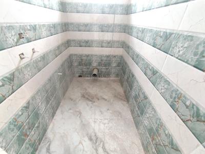 Bathroom Image of 900 Sq.ft 2 BHK Apartment / Flat for sale in South Dum Dum Kolkata for Rs. 4680000