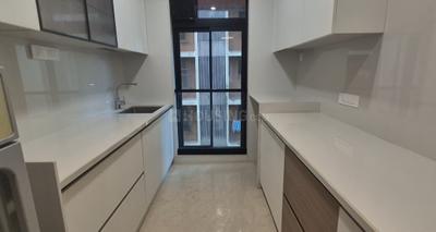 Kitchen Image of 1300 Sq.ft 2 BHK Apartment / Flat for rent in Gunjan Vapi for Rs. 15000