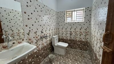 Bathroom Image of 700 Sq.ft 2 BHK Independent House for sale in Avadi Chennai for Rs. 4950000