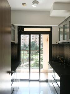 Kitchen Image of 900 Sq.ft 2 BHK Apartment / Flat for rent in Lodha Splendora, Kasarvadavali Thane for Rs. 26000