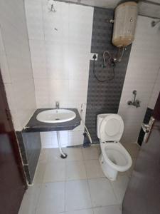 Image of 1762 Sq.ft 3 BHK Apartment / Flat for rent in JM Orchid, Sector 76, Noida for Rs. 45000