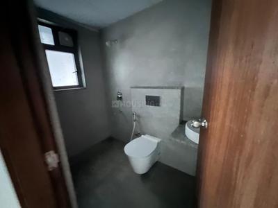 Bathroom Image of 2000 Sq.ft 3.5 BHK Apartment / Flat for sale in Adani Atelier Greens, Mundhwa Pune for Rs. 32000000