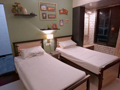 Bedroom Image of 30 Amenities PG Coliving in Andheri East, Mumbai