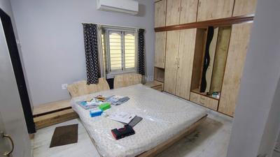 Bedroom Image of 3600 Sq.ft 4 BHK Independent House for rent in Thaltej Ahmedabad for Rs. 80000