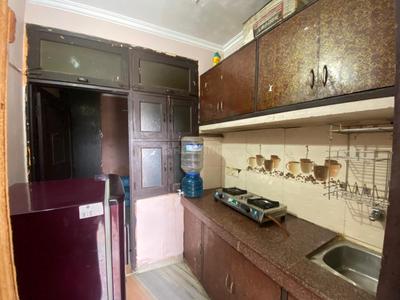 Kitchen Image of 400 Sq.ft 1 RK Builder Floor for rent in Nawada New Delhi for Rs. 11000