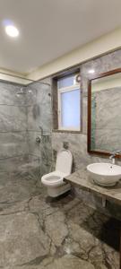 Image of 2650 Sq.ft 4 BHK Apartment / Flat for rent in Nirmiti Crimson Dale, Baner, Pune for Rs. 74000