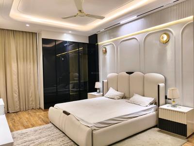 Bedroom Image of 2700 Sq.ft 4 BHK Builder Floor for sale in Ansal Esencia Sector 67, Sector 67 Gurgaon for Rs. 30000000
