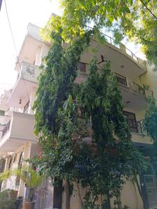 Building Image of 1782 Sq.ft 3 BHK Builder Floor for sale in Surya enclave, Paschim Vihar New Delhi for Rs. 32500000
