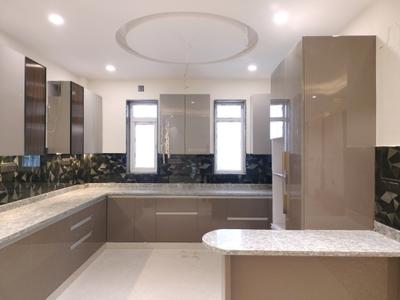Kitchen Image of 2286 Sq.ft 3 BHK Builder Floor for sale in TDI The Retreat, Sector 89 Faridabad for Rs. 24500000