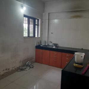 Kitchen Image of 1050 Sq.ft 2 BHK Apartment / Flat for rent in Kumar Parisar, Kothrud Pune for Rs. 43000