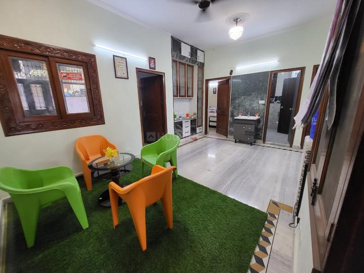 Hall Image of Stanza living  in Sector 60, Noida