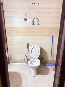 Image of 1294 Sq.ft 3 BHK Apartment / Flat for rent in Supertech Ecociti, Sector 137, Noida for Rs. 33000