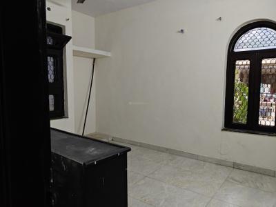 Bedroom Image of 1500 Sq.ft 2 BHK Builder Floor for rent in Swaraj Homes Panchvati Block RWA, GTB Nagar New Delhi for Rs. 30000