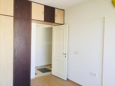 Bedroom Image of 1294 Sq.ft 3 BHK Apartment / Flat for sale in Hiranandani Meadows, Thane West Thane for Rs. 26000000