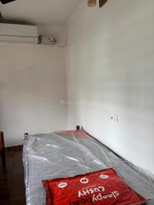 Bedroom Image of AC Room Ladies PG in Vyttila, Kochi