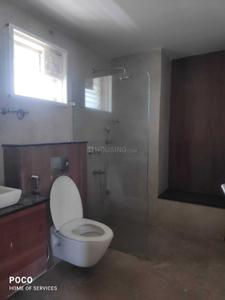 Bathroom Image of 3500 Sq.ft 3 BHK Independent House for rent in Neelankarai Chennai for Rs. 160000