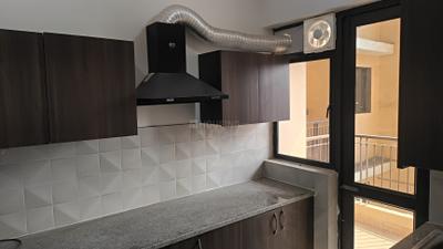 Kitchen Image of 1660 Sq.ft 3 BHK Apartment / Flat for rent in RG Luxury, Noida Extension Greater Noida for Rs. 25000