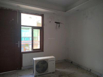 Bedroom Image of 1800 Sq.ft 4 BHK Builder Floor for sale in Said-Ul-Ajaib New Delhi for Rs. 21000000