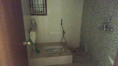 Image of 1535 Sq.ft 3 BHK Apartment / Flat for rent in Gagan Vihar, Ghaziabad for Rs. 15000