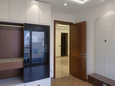 Bedroom Image of 1350 Sq.ft 4 BHK Builder Floor for sale in Sector 3 Rohini New Delhi for Rs. 25000000