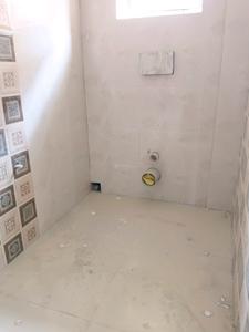 Common Bathroom Image of 1026 Sq.ft 3 BHK Apartment / Flat for sale in Joka Kolkata for Rs. 4600000