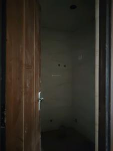 Common Bathroom Image of 1050 Sq.ft 2 BHK Apartment / Flat for sale in Urban Vista, Noida Extension Greater Noida for Rs. 4796400