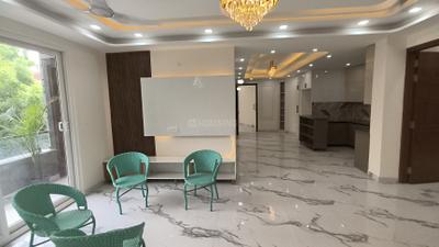 Living Room Image of 1550 Sq.ft 3 BHK Apartment / Flat for sale in Vasant Kunj New Delhi for Rs. 14900000
