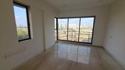 Bedroom Image of 1200 Sq.ft 3 BHK Apartment / Flat for sale in Fortune Paradise, Khar West Mumbai for Rs. 40000000