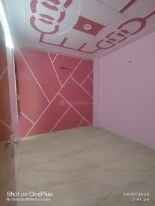 Bedroom Image of 650 Sq.ft 1.5 BHK Builder Floor for rent in Dwarka Mor New Delhi for Rs. 12500
