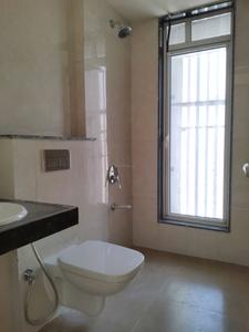 Common Bathroom Image of 999 Sq.ft 3 BHK Apartment / Flat for rent in Sheth Montana, Mulund West Mumbai for Rs. 78000